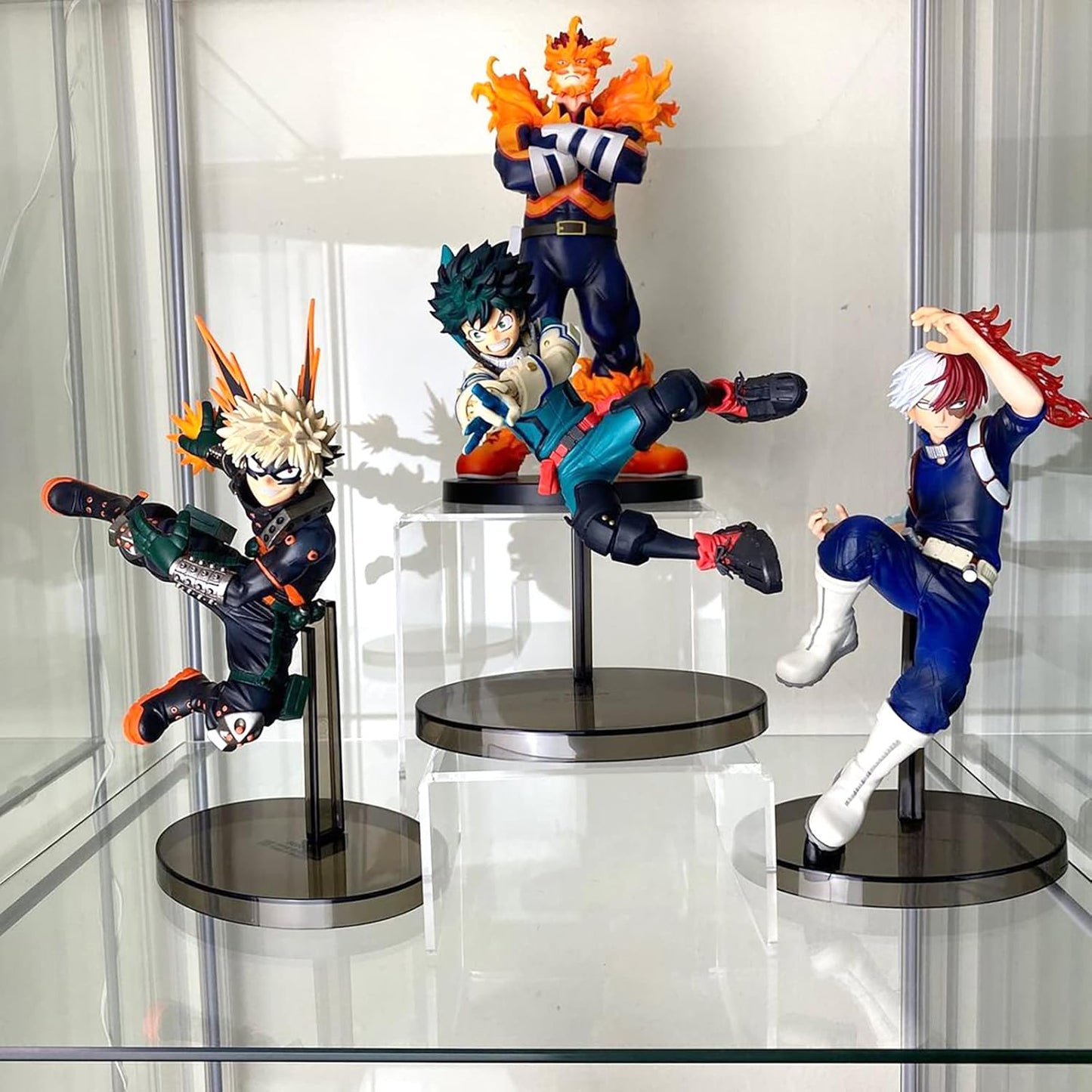 ANDGOO Display Risers, 6 Pcs Acrylic Risers Clear Rectangular Stands Collectibles Display Shelf for Decor, Funko Pop and Cake Display Shelves, Display Stand for Organize and Decoration